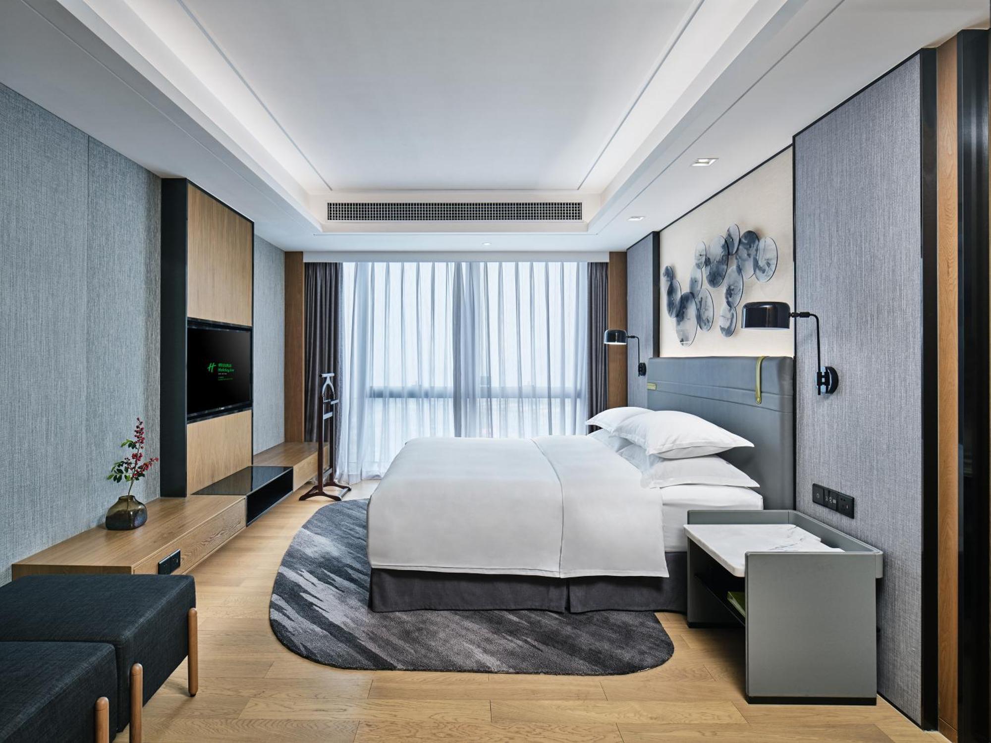 Holiday Inn Guangzhou South Lake Hotel - Ideal For Business & Leisure Exteriör bild